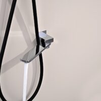 Встраиваемая душевая система с термостатом и поворотным изливом — изображение 12